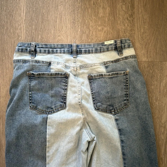 Almost famous dual wash patched jeans wide lege raw hem size 13 trendy - Picture 7 of 7